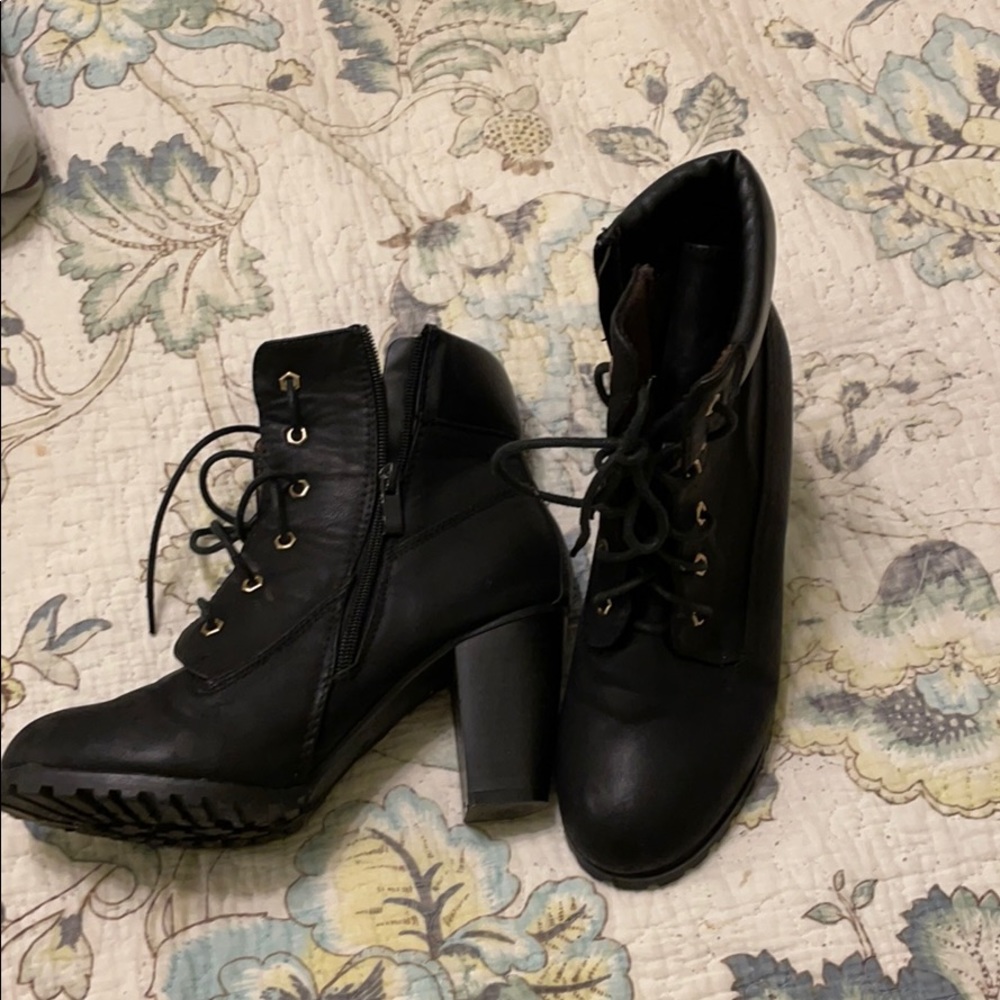 High Heeled Boots